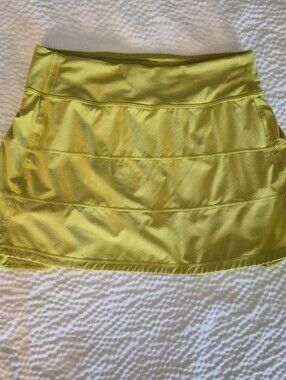 Lulu Lemon Pace Rival Yellow Serpentine Tennis Skirt w/ Skorts - Size 4 Tall
